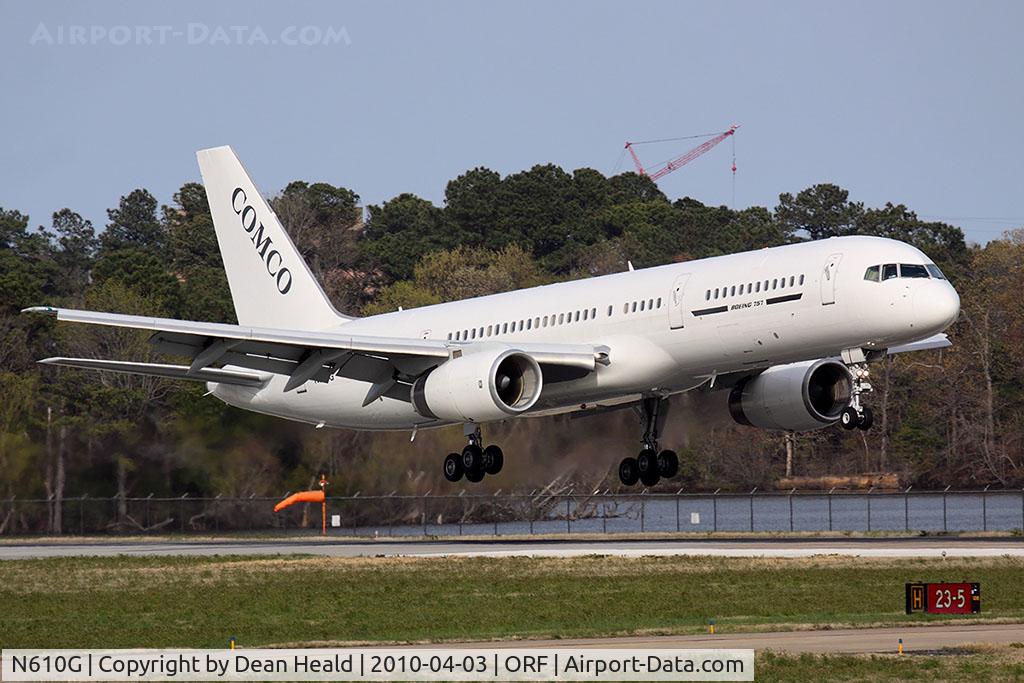 N610G, 1999 Boeing 757-22L C/N 29304, Comco N610G landing RWY 23. In transmissions to the tower, the female voice from the aircraft identified themselves as 