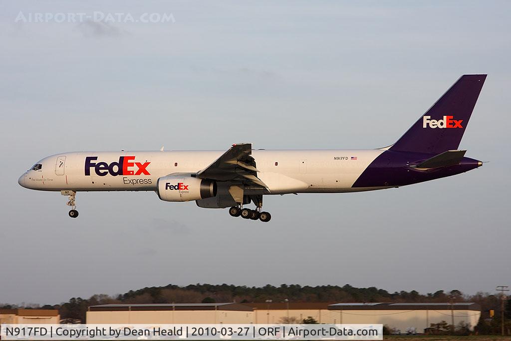 N917FD, 1989 Boeing 757-23A C/N 24291, FedEx 