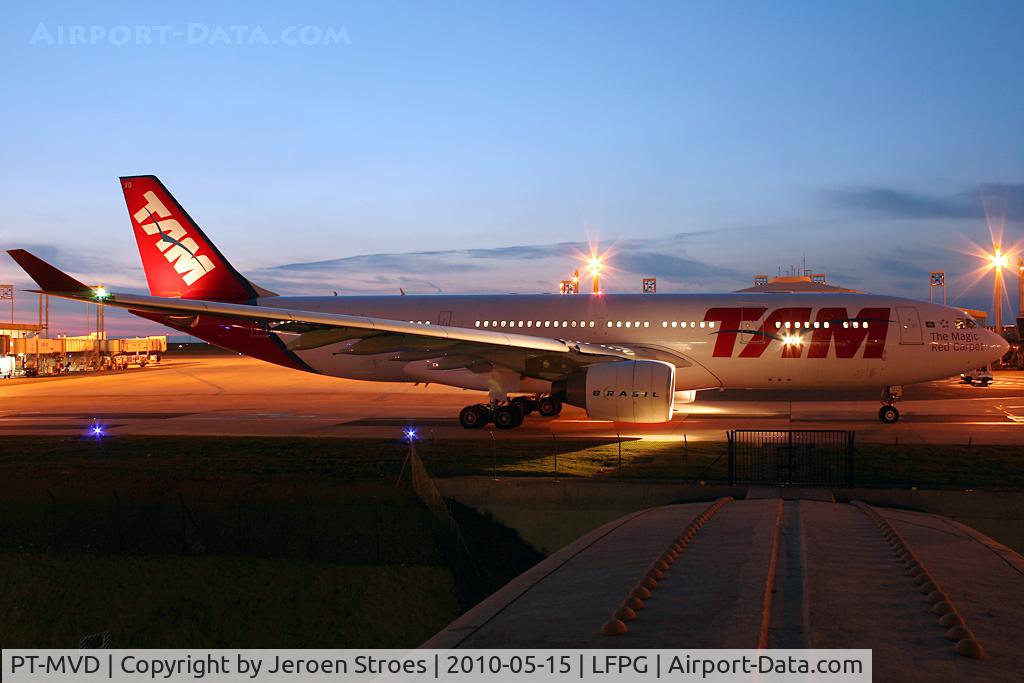 PT-MVD, 1999 Airbus A330-223 C/N 259, .