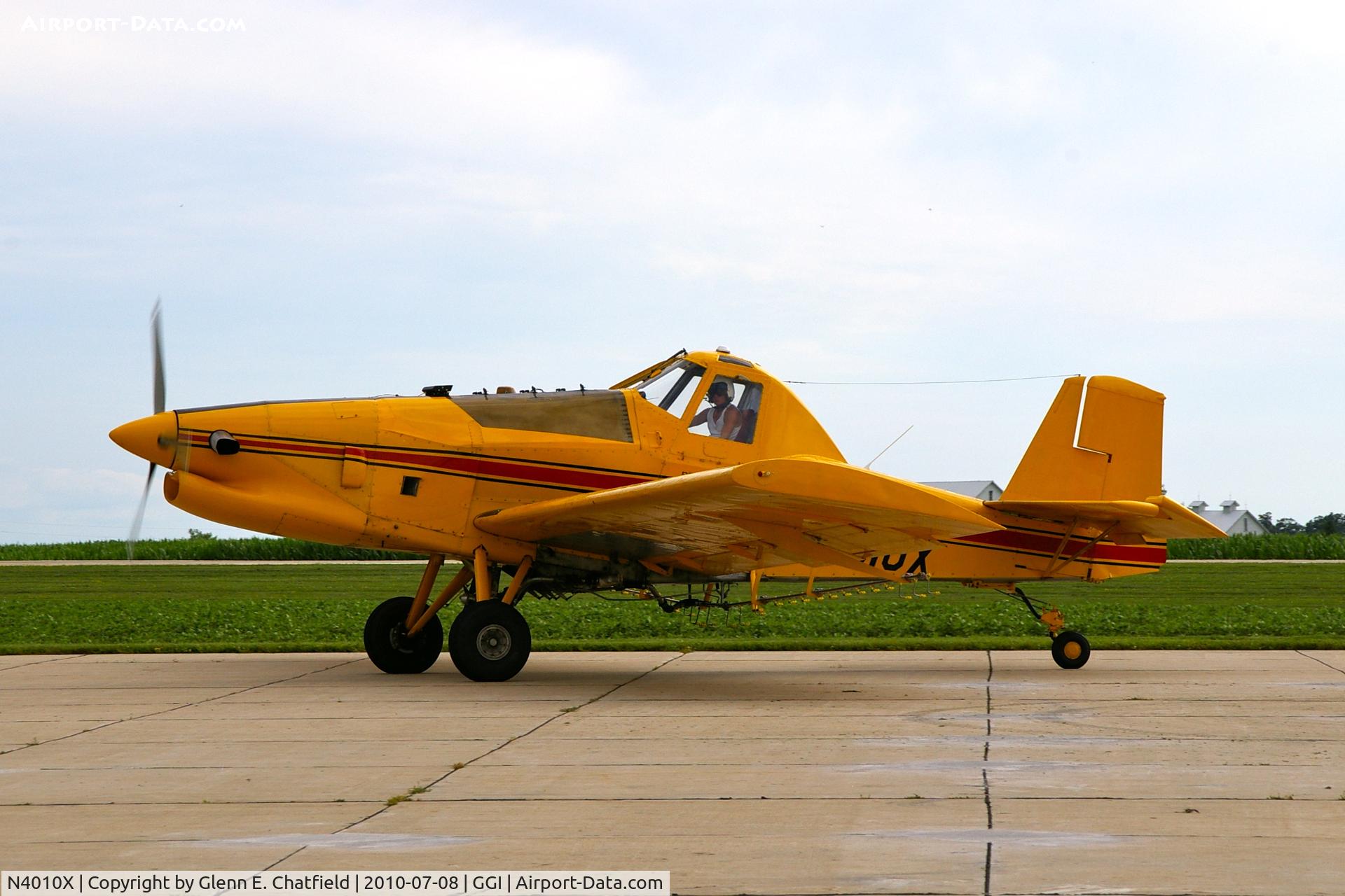 N4010X, 1979 Ayres S2R-T34 Thrush C/N 6024, Arriving after working hard
