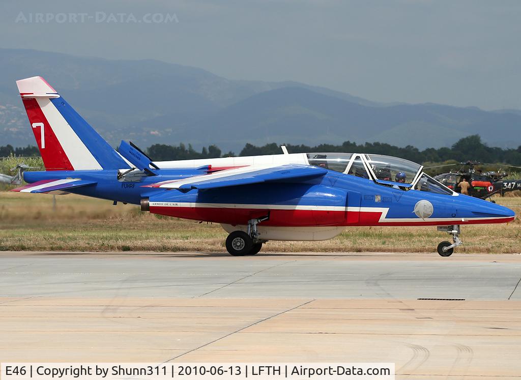 E46, Dassault-Dornier Alpha Jet E C/N E46, Coming back from show during LFTH Open Day 2010...