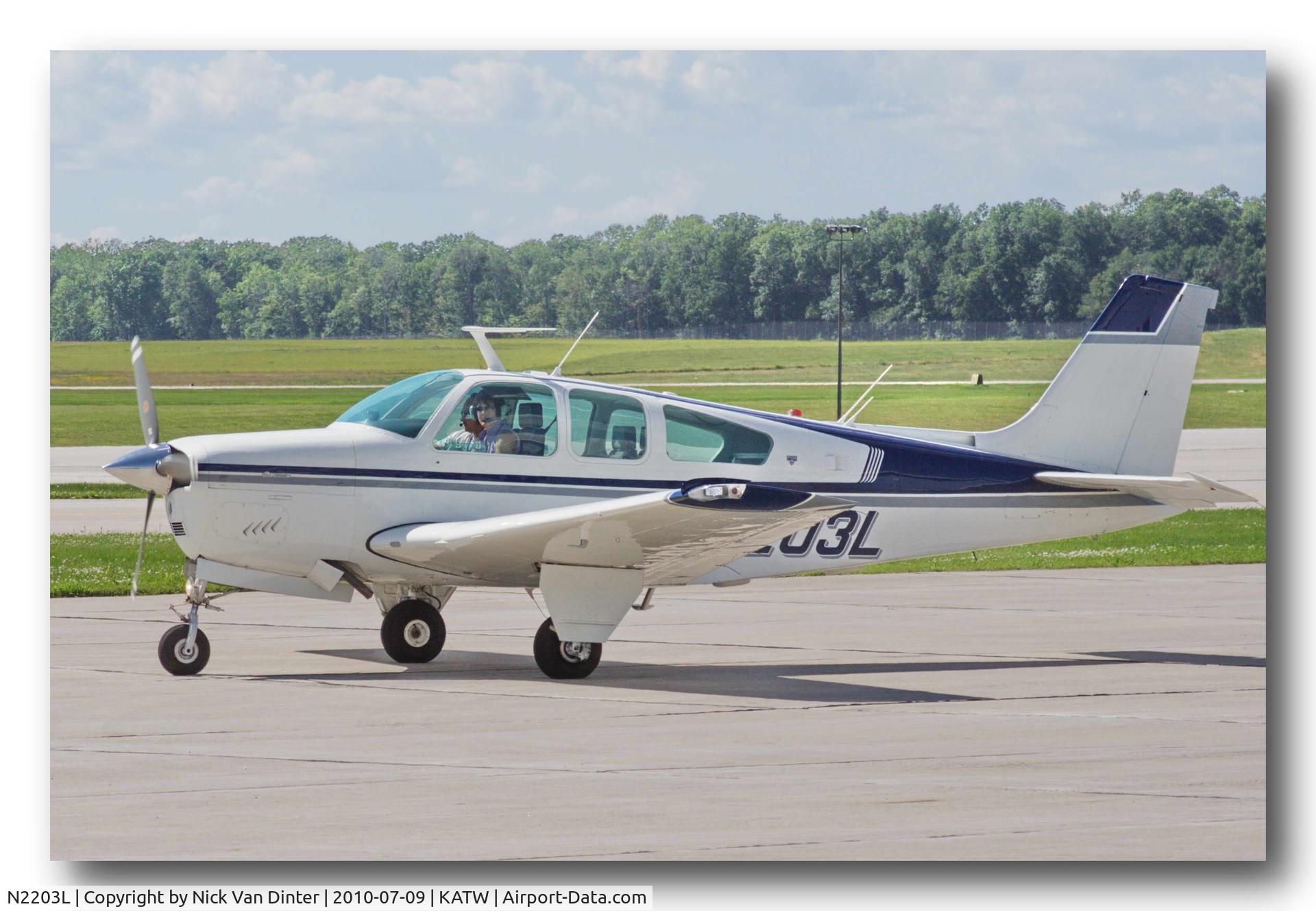 N2203L, 1976 Beech F33A Bonanza C/N CE-669, On the Ramp at ATW.
