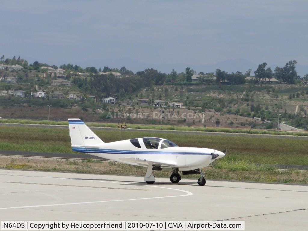 N64DS, 1993 Stoddard-Hamilton Glasair SH-2R C/N 602, Taxiing rapidly eastbound towards hanger