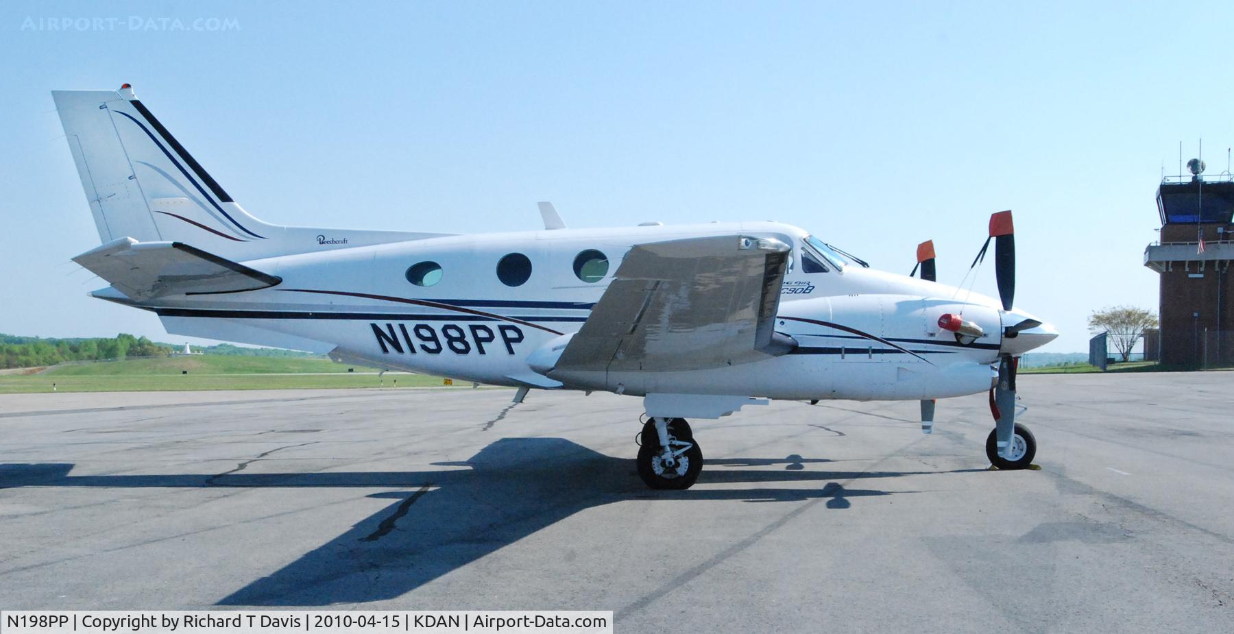 N198PP, 1992 Beech C90A King Air C/N LJ-1314, 1992 Beech C90A in Danville Va.
