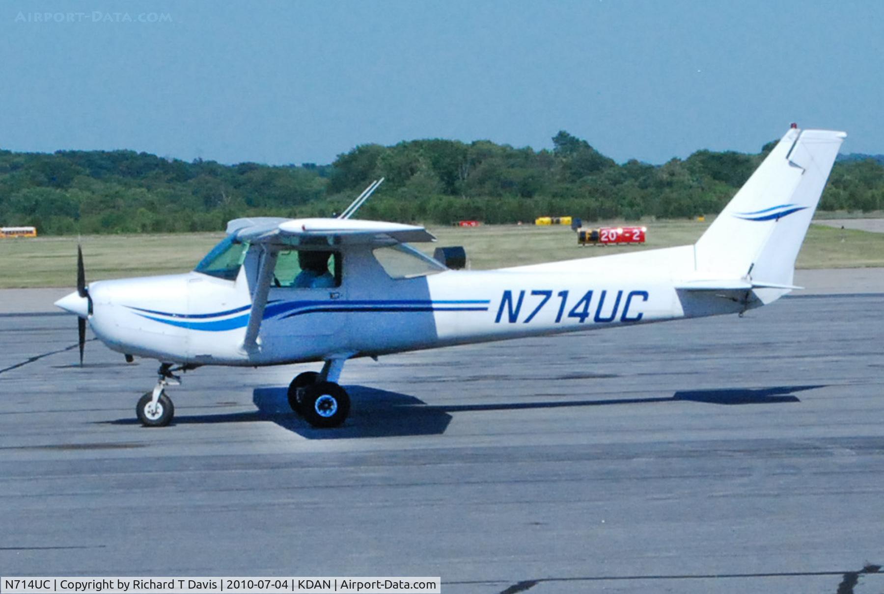 N714UC, 1977 Cessna 152 C/N 15279435, 1977 Cessna 152 in Danville VA.