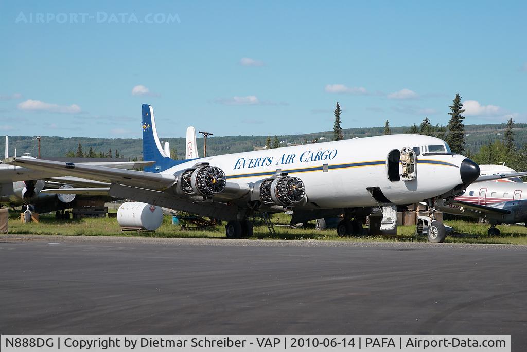 N888DG, 1956 Douglas VC-118A Liftmaster (DC-6A) C/N 44675, Everts Air Cargo DC6