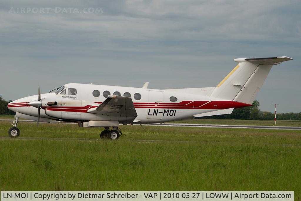 LN-MOI, 1993 Beech B200 Super King Air King Air C/N BB-1470, Beech 200 King Air