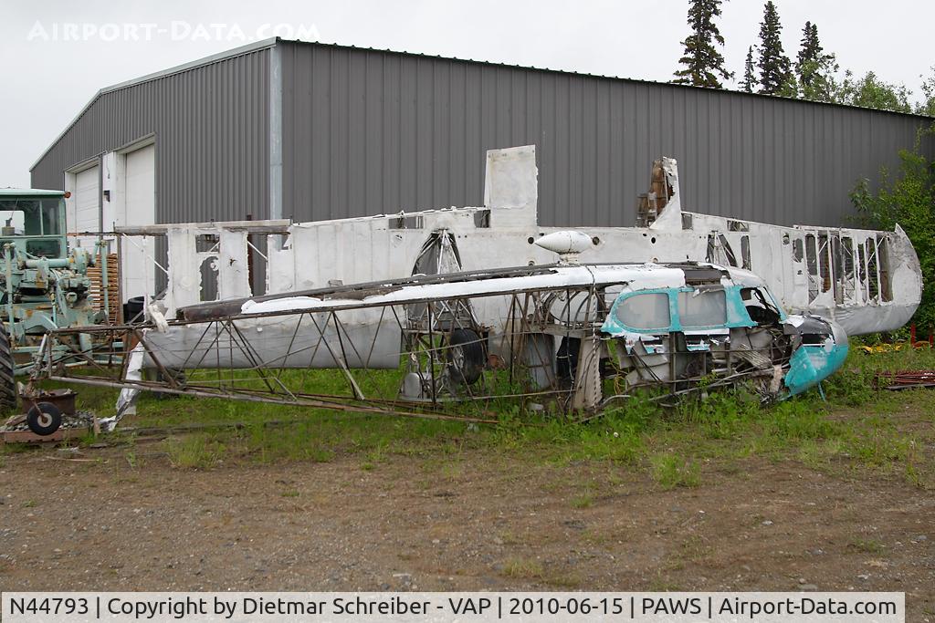 N44793, 1943 Cessna UC-78 (T-50) Bobcat C/N 5064, Cessna T-50