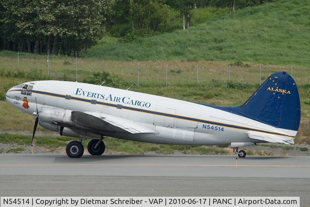 N54514, 1944 Curtiss C-46D-10-CU Commando C/N 33285, Everts Air Cargo C46