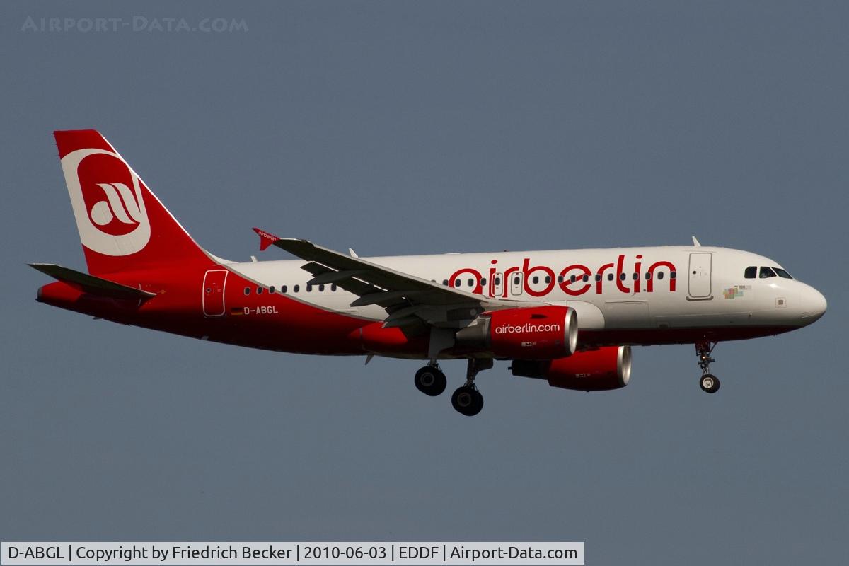 D-ABGL, 2008 Airbus A319-112 C/N 3586, short final RW07R