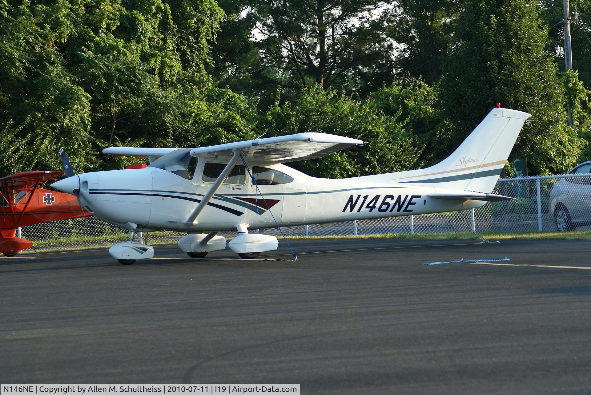 N146NE, Cessna 182S Skylane C/N 18280221, Cessna 182S