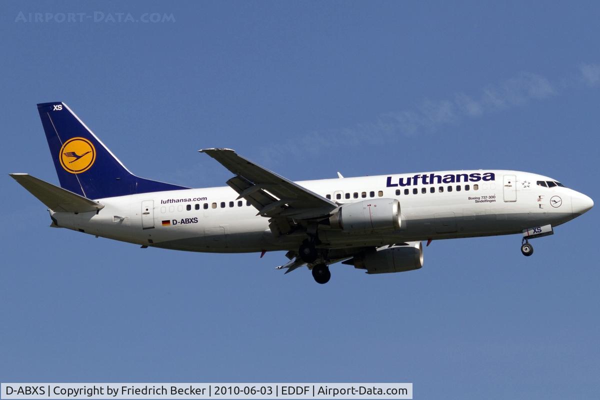 D-ABXS, 1988 Boeing 737-330 C/N 24280, short final RW07R