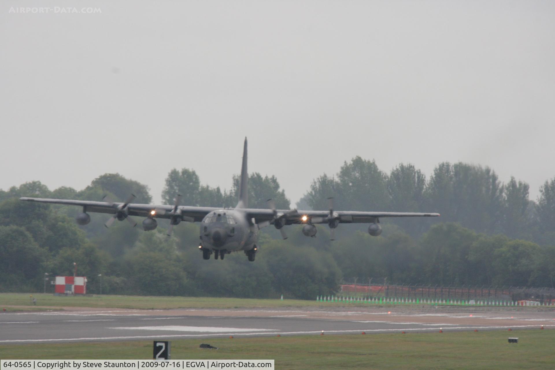 64-0565, 1964 Lockheed MC-130E Combat Talon I Hercules C/N 382-4077, Taken at the Royal International Air Tattoo 2009