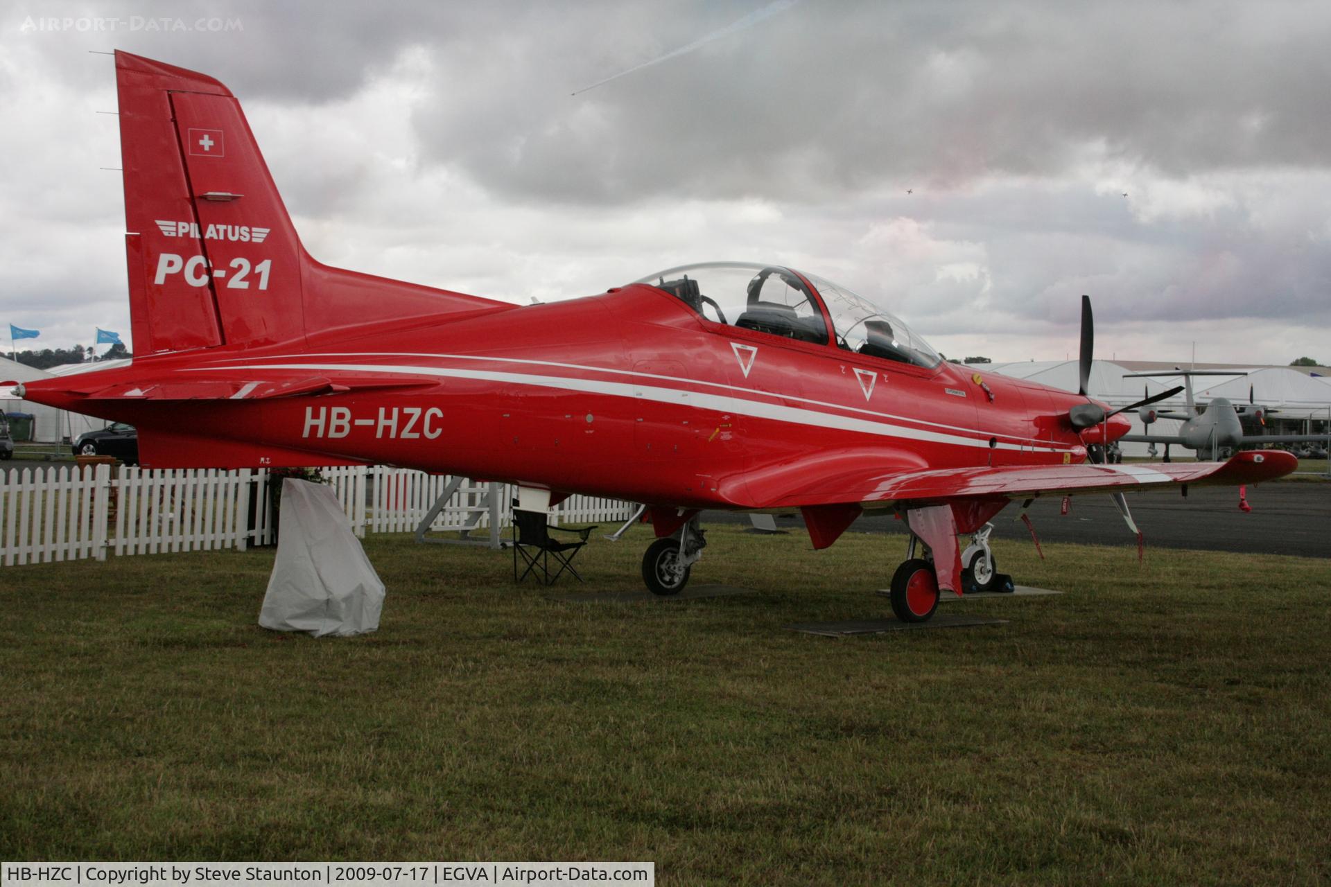 HB-HZC, 2005 Pilatus PC-21 C/N 101, Taken at the Royal International Air Tattoo 2009
