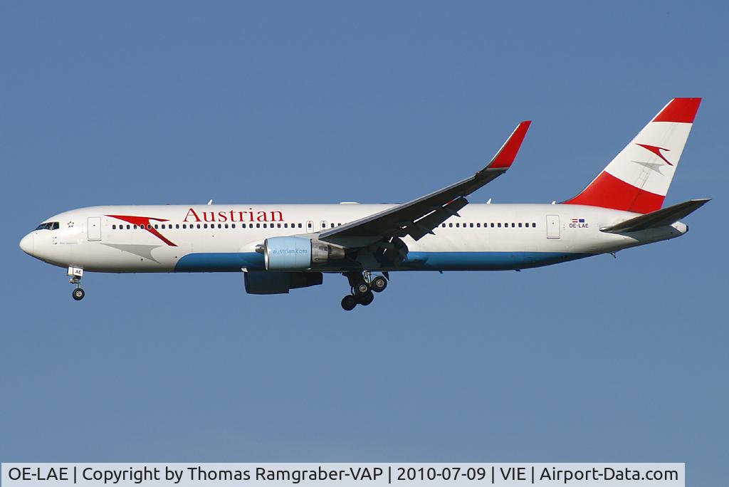 OE-LAE, 2000 Boeing 767-3Z9/ER C/N 30383, Austrian Airlines Boeing 767-300