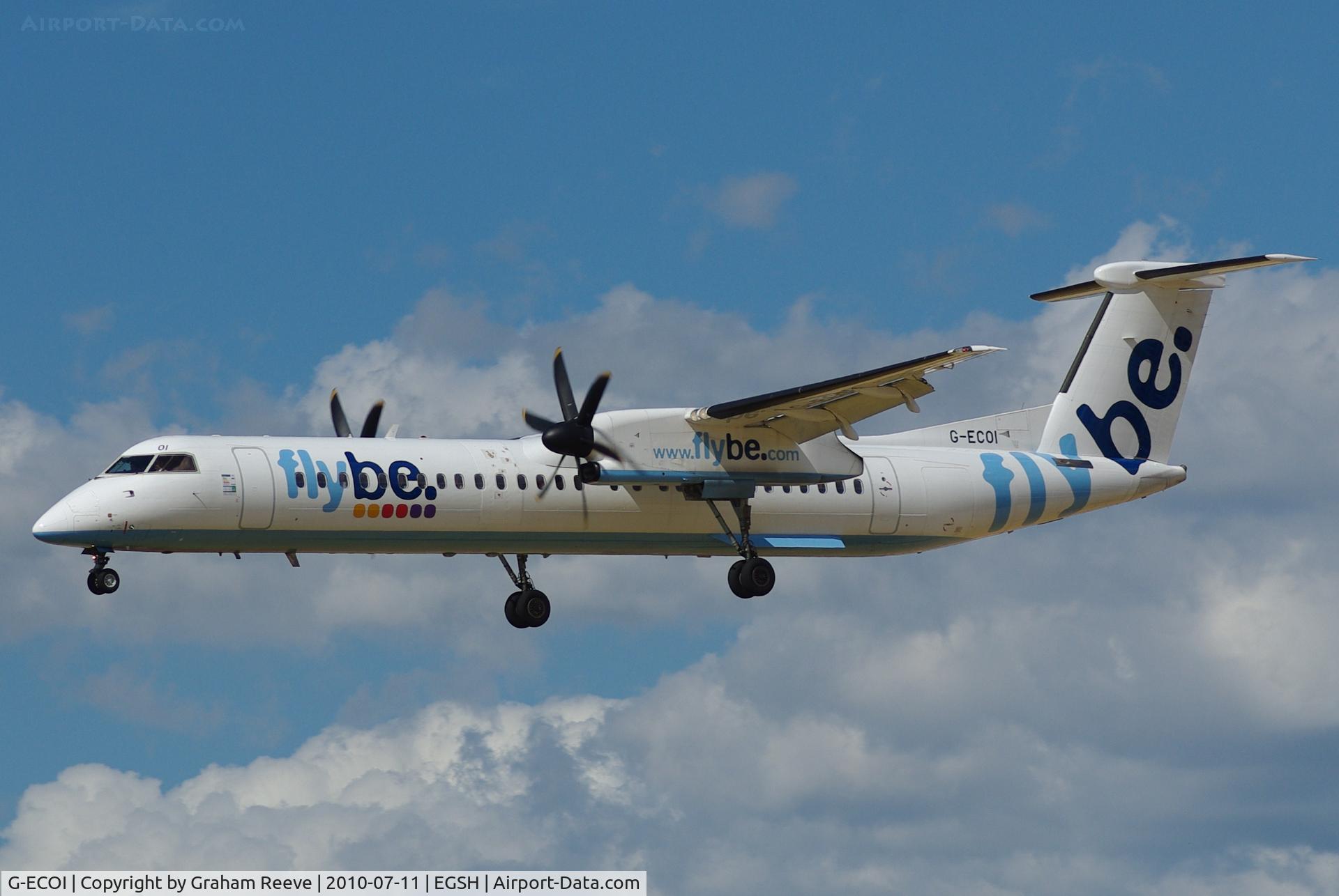 G-ECOI, 2008 De Havilland Canada DHC-8-402Q Dash 8 C/N 4224, On finals.