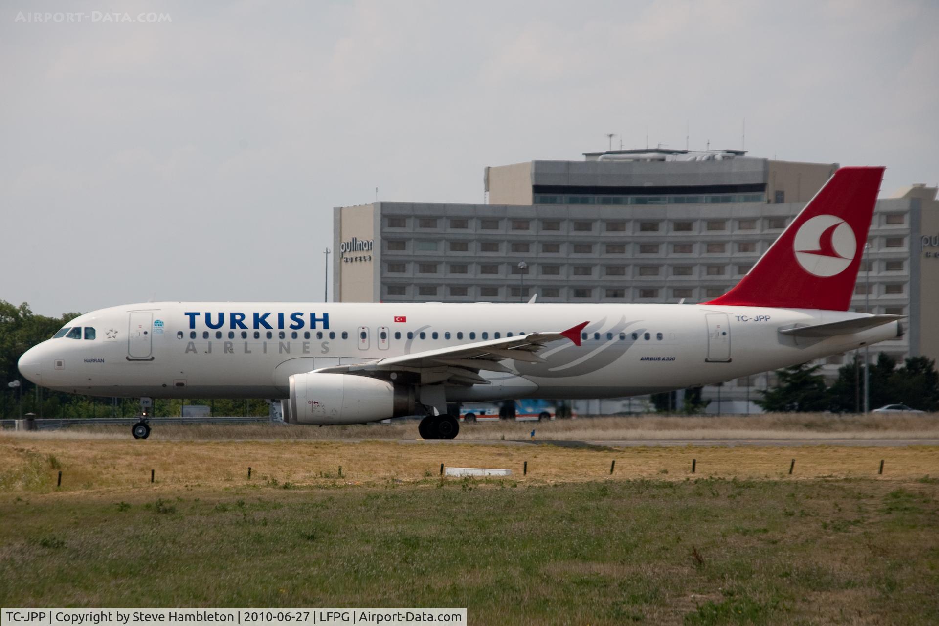 TC-JPP, 2008 Airbus A320-232 C/N 3603, From the 'Mound' at Paris Charles-de-Gaulle