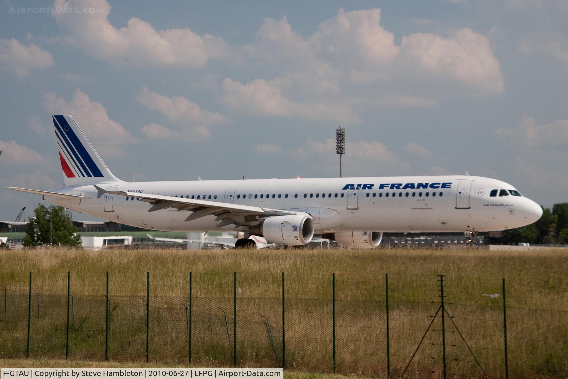 F-GTAU, 2009 Airbus A321-212 C/N 3814, From the 