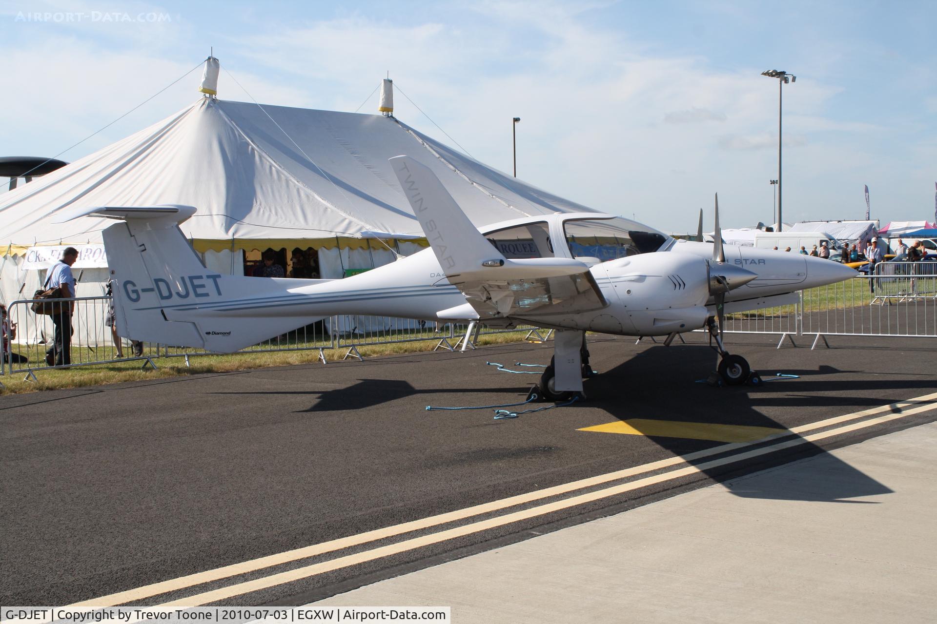 G-DJET, 2006 Diamond DA-42 Twin Star C/N 42.122, DA42, c/n: 42.122