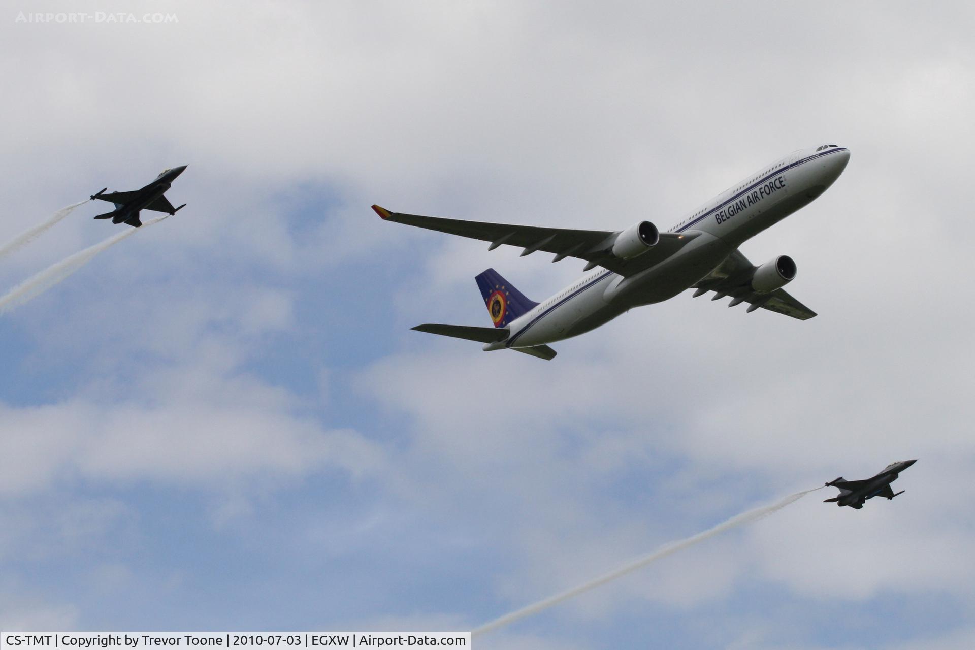CS-TMT, 2009 Airbus A330-223 C/N 441, Airbus A330-223, c/n: 096