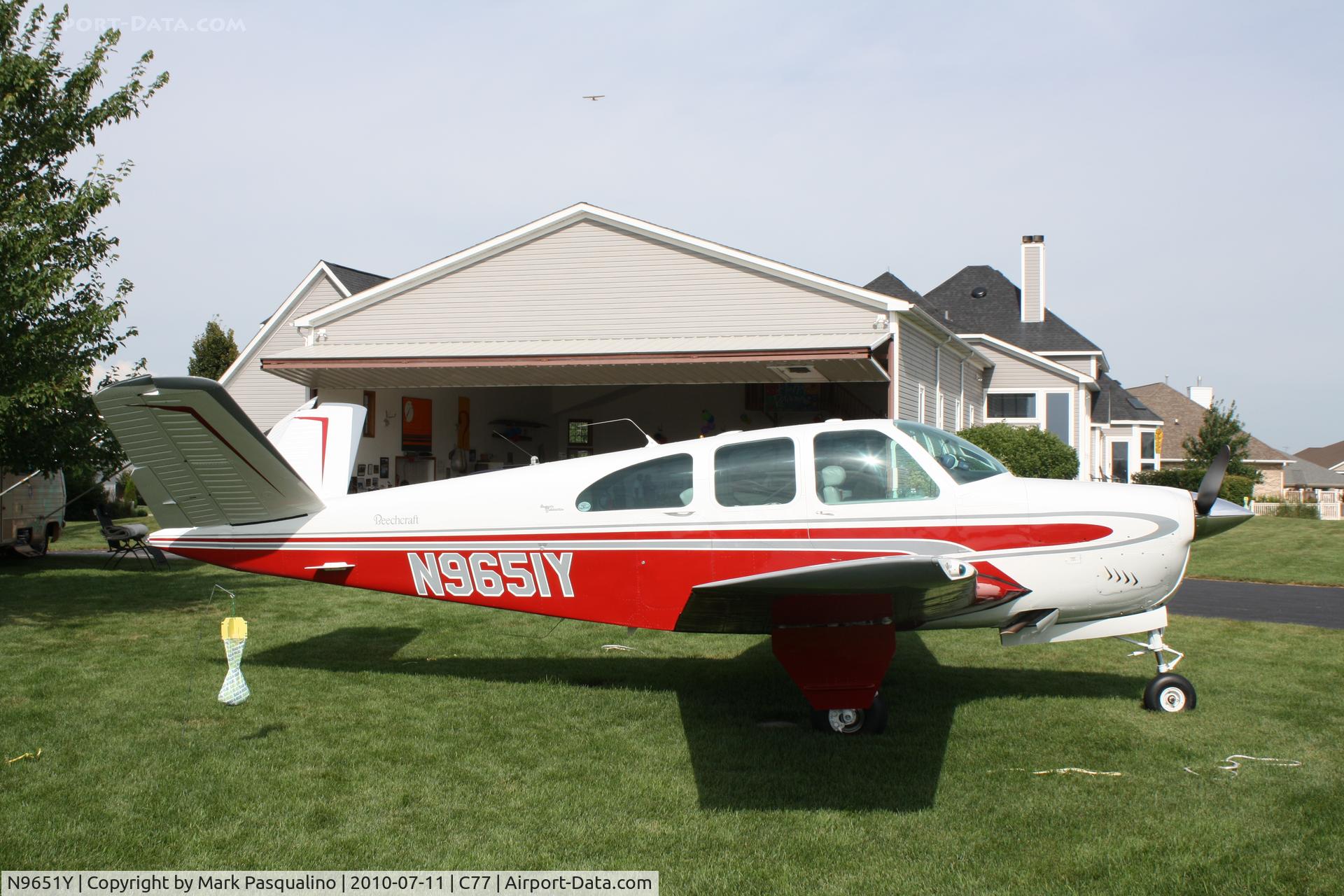 N9651Y, 1962 Beech P35 Bonanza C/N D-7069, Beech P35