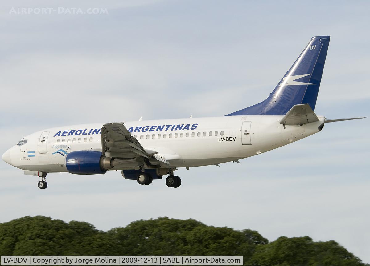 LV-BDV, 1991 Boeing 737-5Y0 C/N 24900, On final RWY 31.