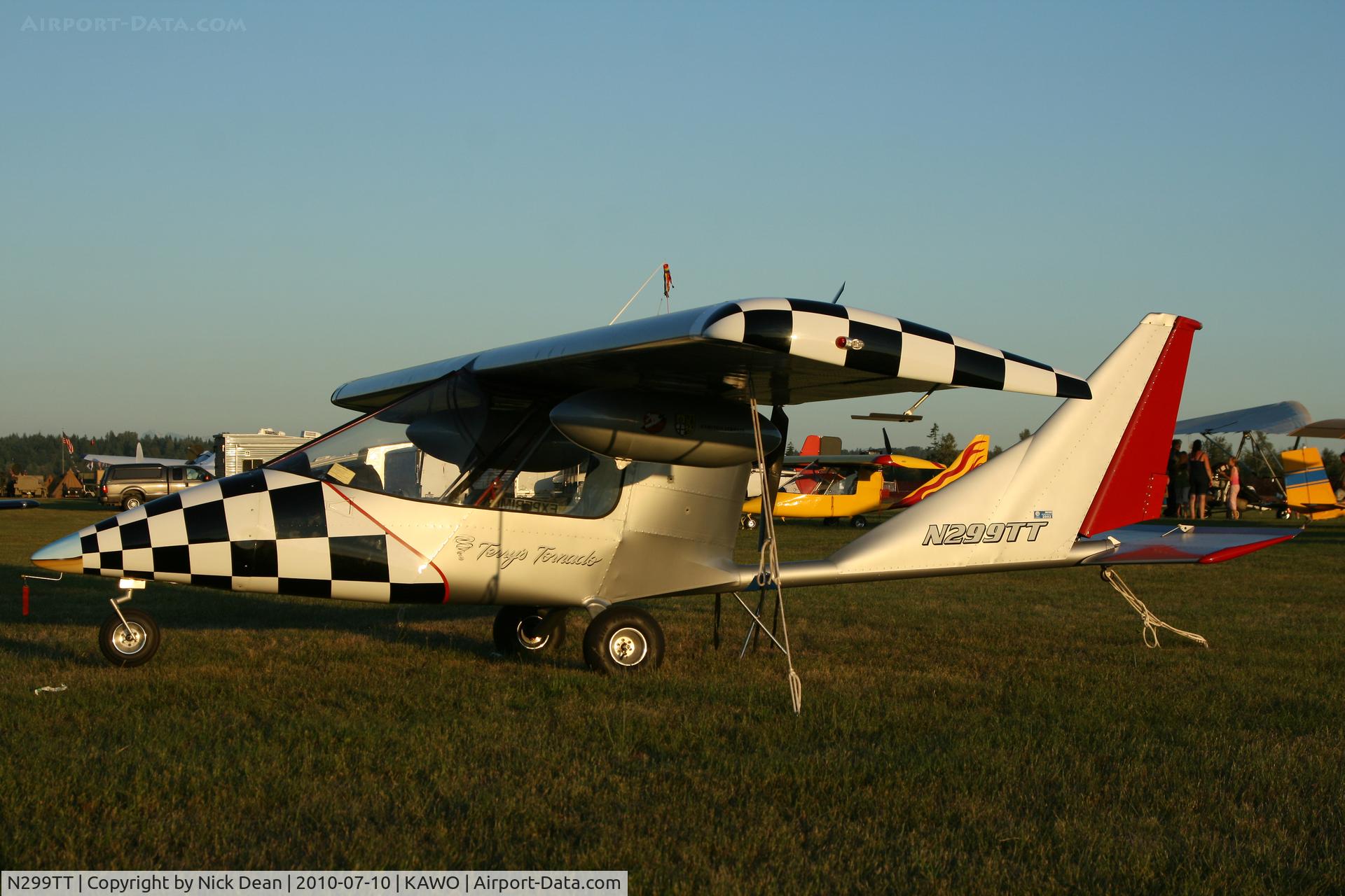 N299TT, 2001 Titan Tornado II C/N D98912SOHK0299, KAWO