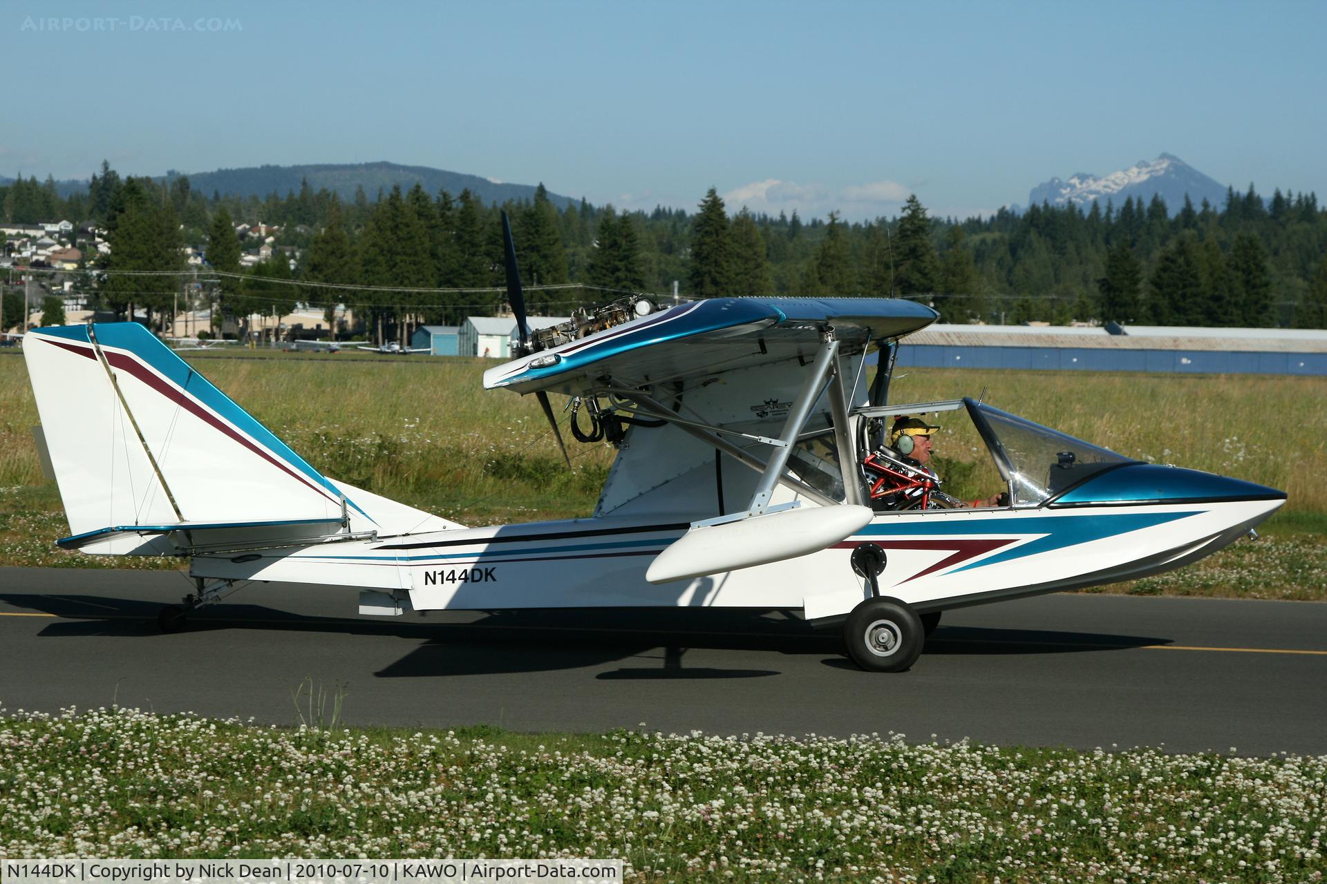 N144DK, 2001 Progressive Aerodyne Searey C/N 1MK242, KAWO