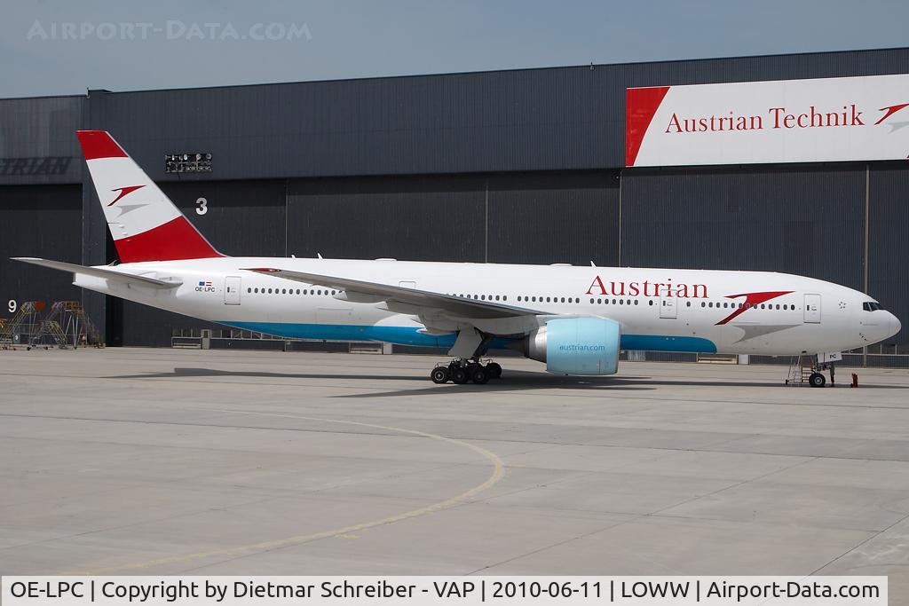 OE-LPC, 2002 Boeing 777-2Z9/ER C/N 29313, Austrian Airlines Boeing 777-200
