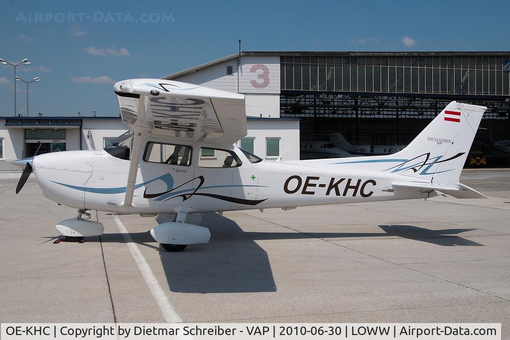 OE-KHC, Cessna 172S SP C/N 172S10795, Cessna 172