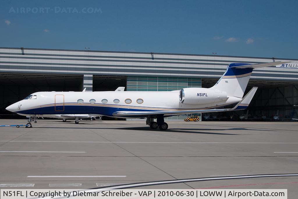 N51FL, 2001 Gulfstream Aerospace G-V C/N 646, Gulfstream 5