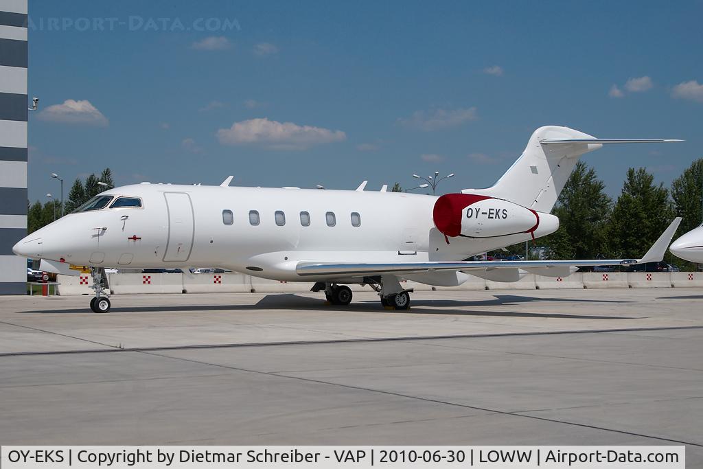 OY-EKS, 2008 Bombardier Challenger 300 (BD-100-1A10) C/N 20251, Bombardier BD100