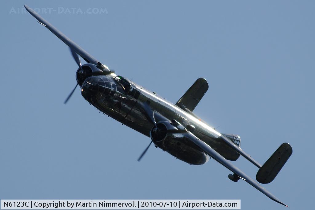 N6123C, 1945 North American B-25J-30-NC Mitchell Mitchell C/N 108-47647, Flying Bulls