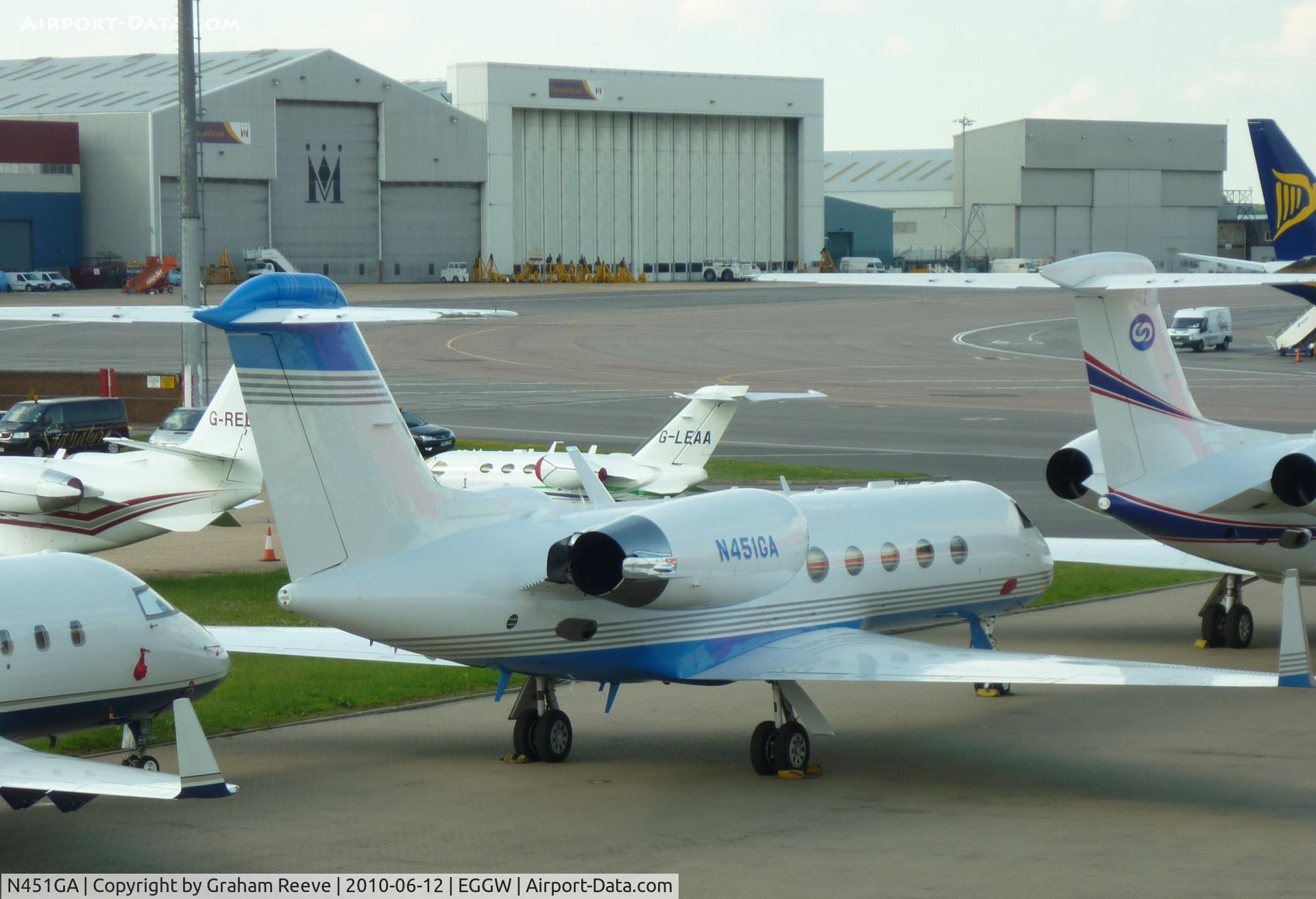 N451GA, 1993 Gulfstream Aerospace G-IV C/N 1221, Parked at the rear of a hotel at Luton Airport.