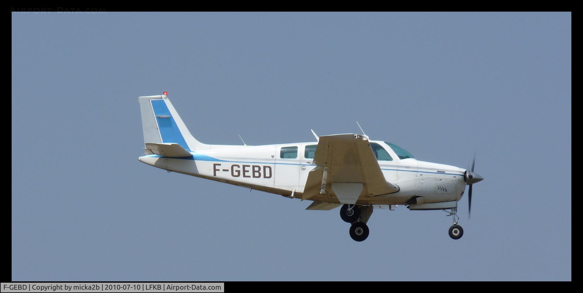 F-GEBD, 1979 Beech A36 Bonanza 36 C/N E-1592, Landing in 34.