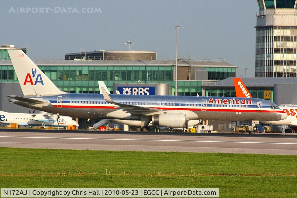 N172AJ, 2002 Boeing 757-223 C/N 32400, American Airlines