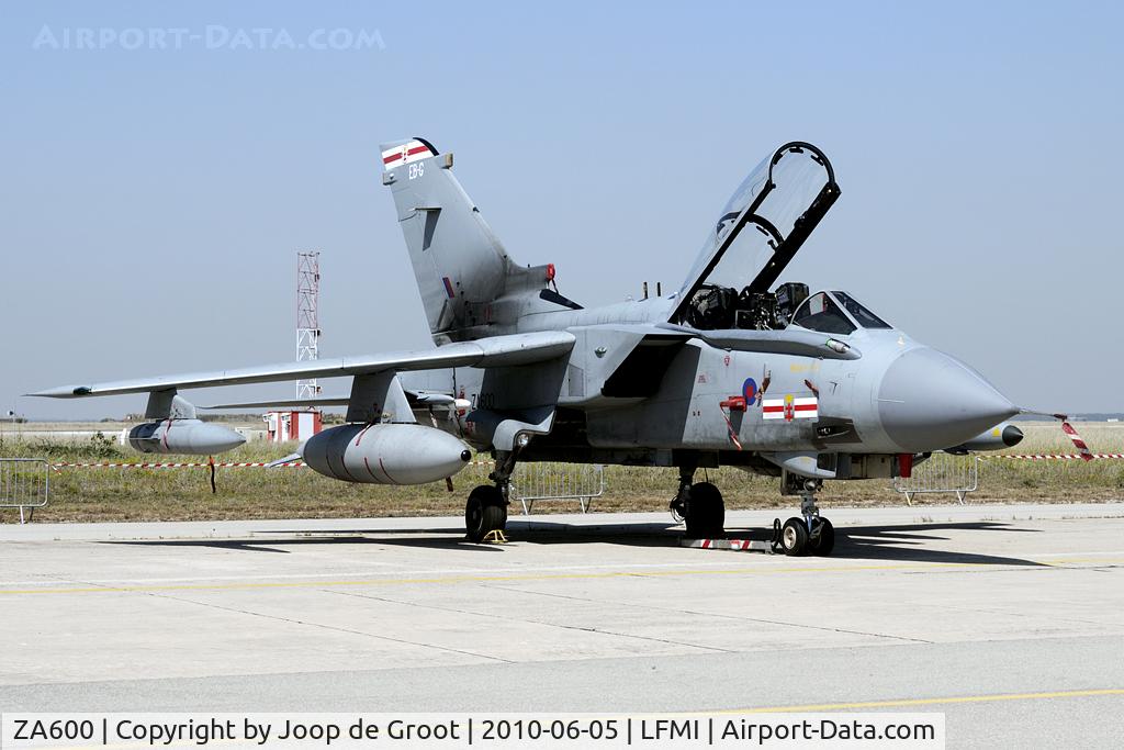 ZA600, 1982 Panavia Tornado GR.4 C/N 122/BS039/2123, This RAF trials Tornado was on the static of the Istres open house.