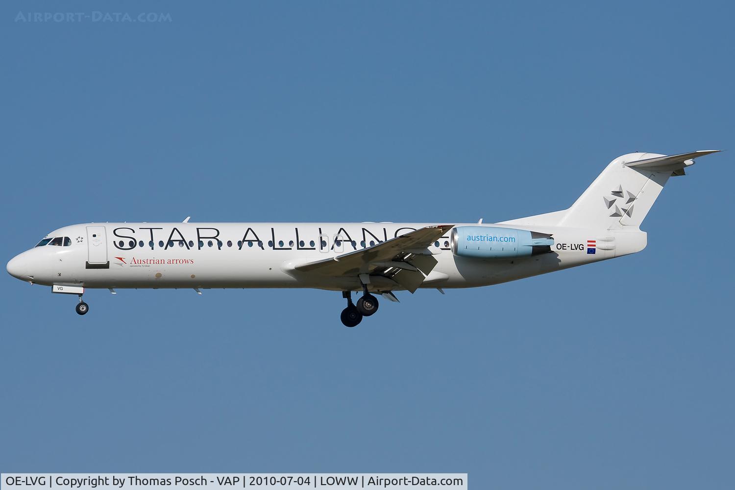 OE-LVG, 1994 Fokker 100 (F-28-0100) C/N 11520, Austrian Arrows