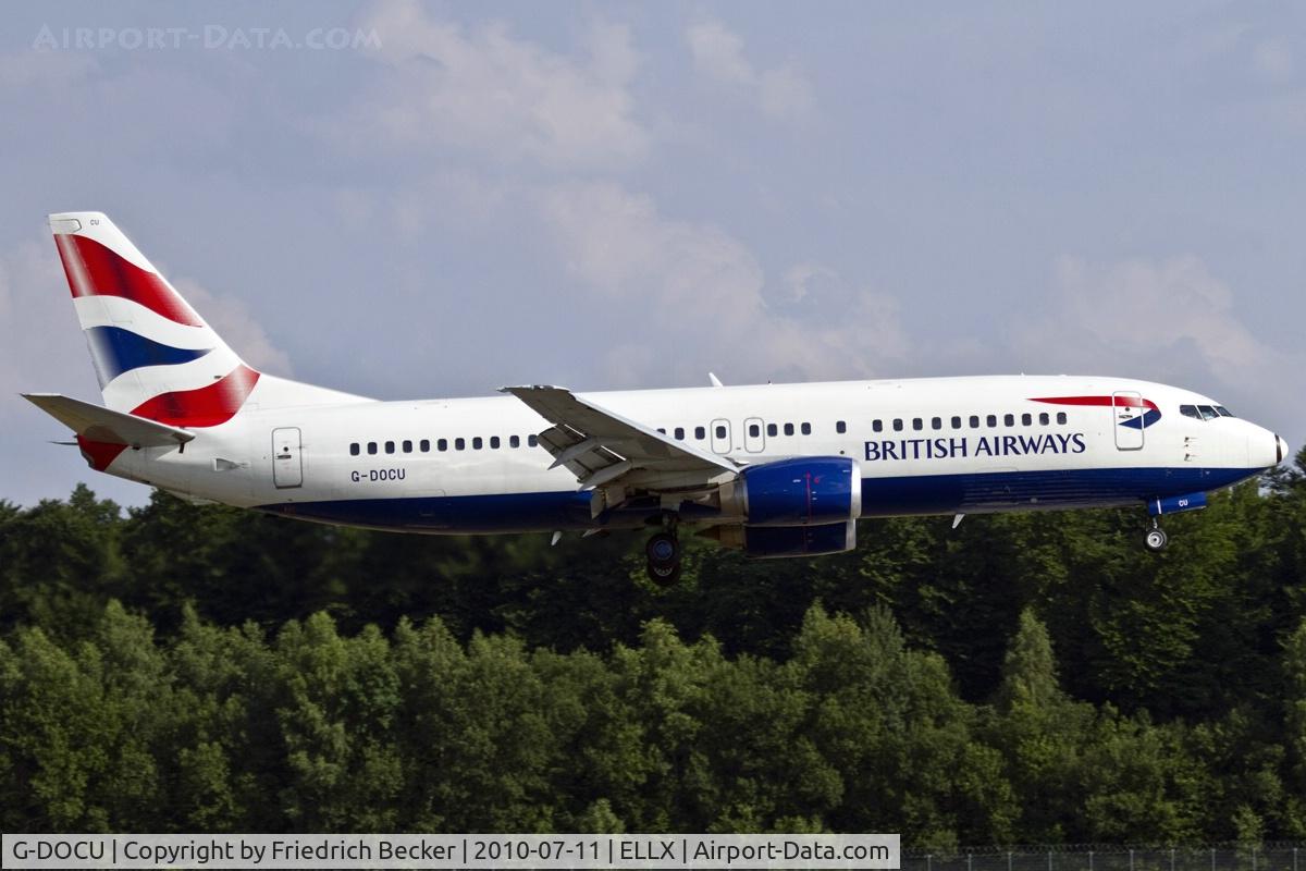 G-DOCU, 1992 Boeing 737-436 C/N 25854, short final RW24