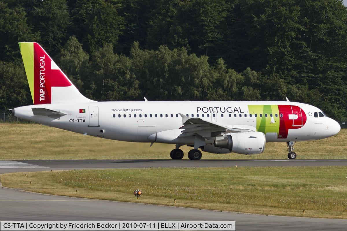 CS-TTA, 1997 Airbus A319-111 C/N 750, departing via RW24