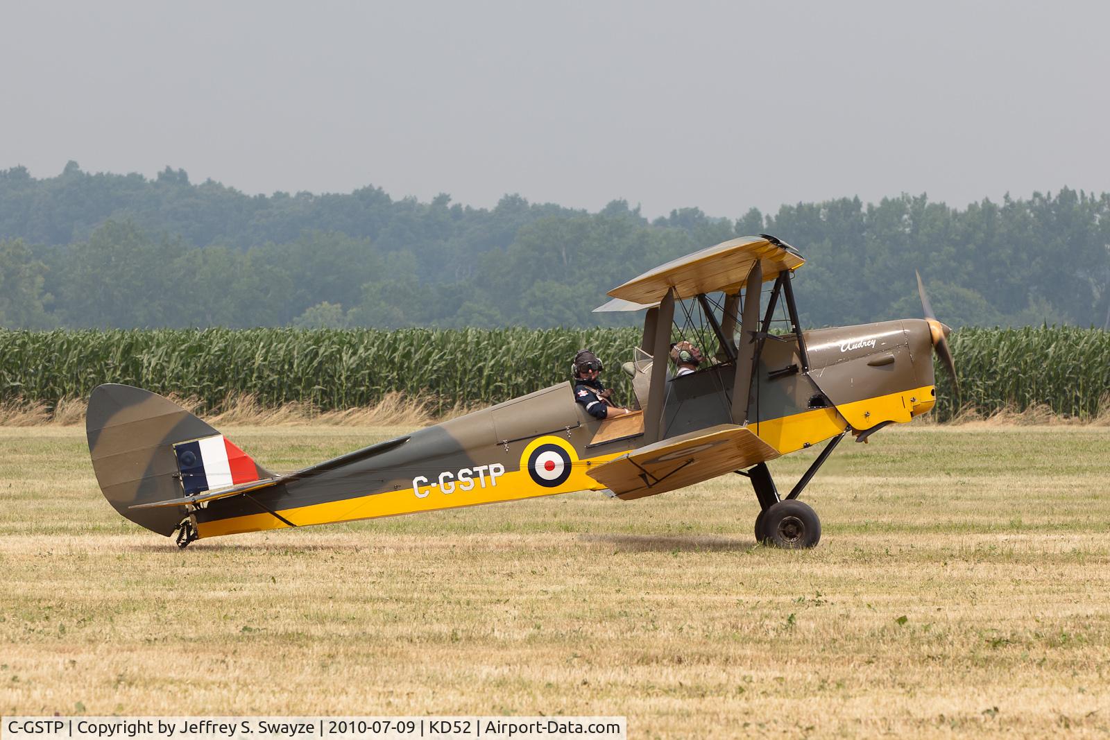 C-GSTP, 1943 De Havilland DH-82A Tiger Moth II C/N 86508, DH82A taxiing on the grass runway at the Geneseo Airshow fly-in day