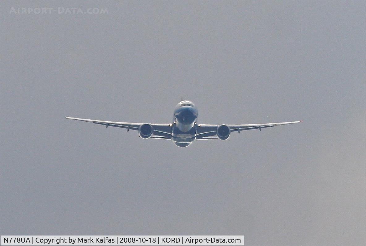 N778UA, 1996 Boeing 777-222 C/N 26940, United Airlines Boeing 777-222, N778UA 22R approach KORD.