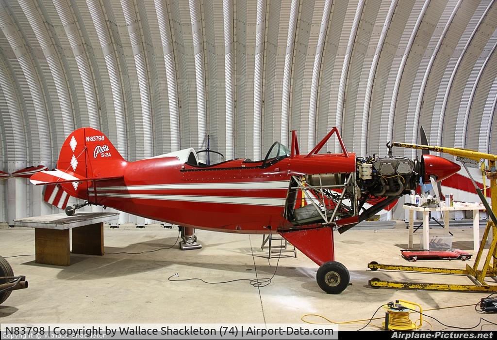 N83798, 1977 Pitts S-2A Special C/N 20935, Wallace Shackleton (74) 
Pitts S-2A Special
Private (N83798)
Archerfield