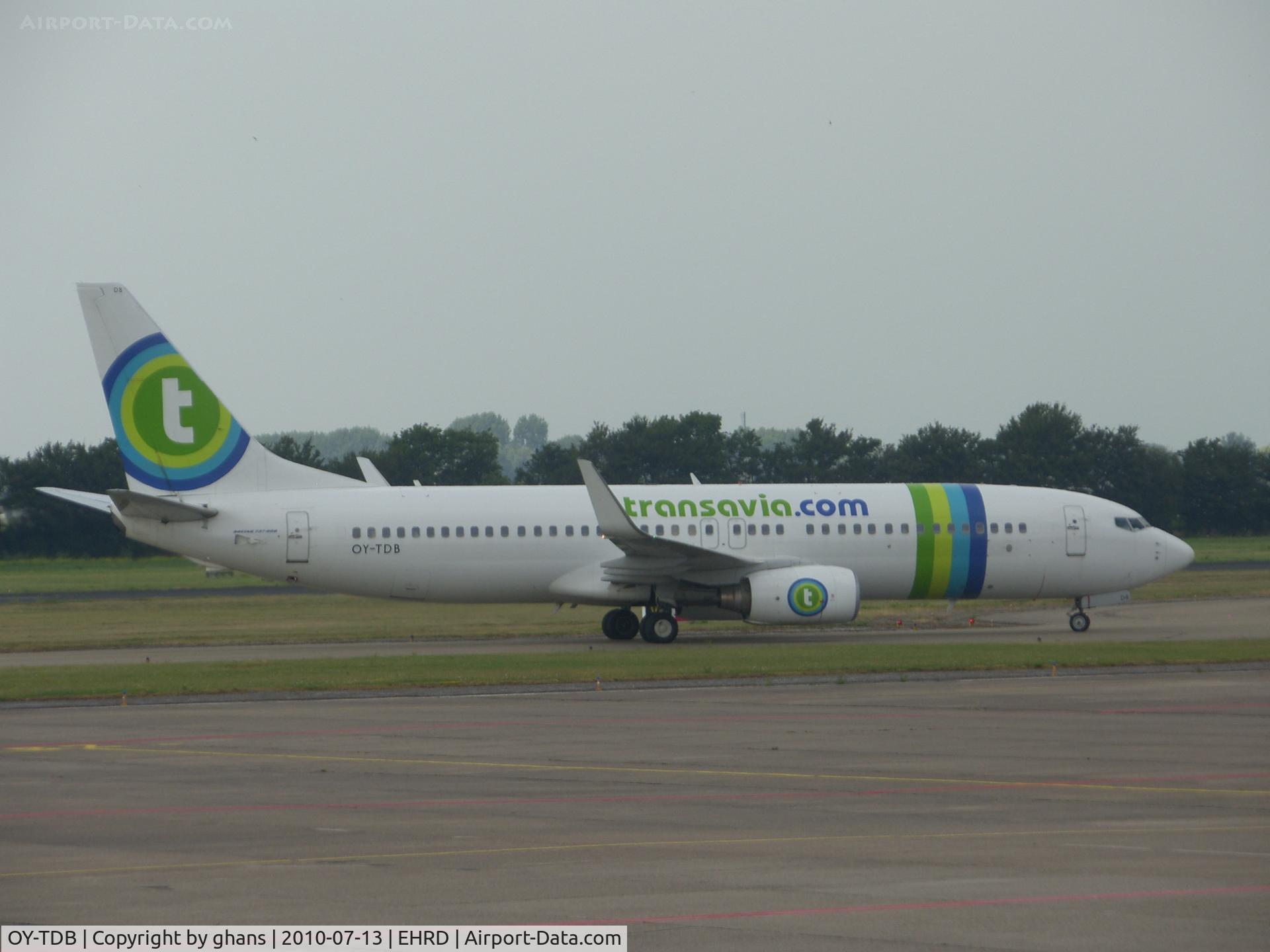 OY-TDB, 2002 Boeing 737-8K2 C/N 30650, ex PH-HZV