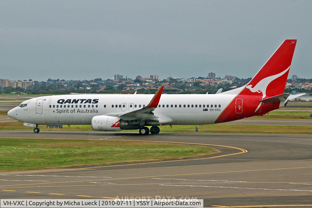 VH-VXC, 2001 Boeing 737-838 C/N 30897, At Sydney
