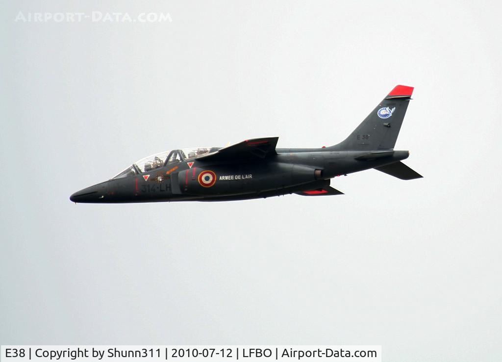 E38, Dassault-Dornier Alpha Jet E C/N E38, Passed through the airport for an exercice...