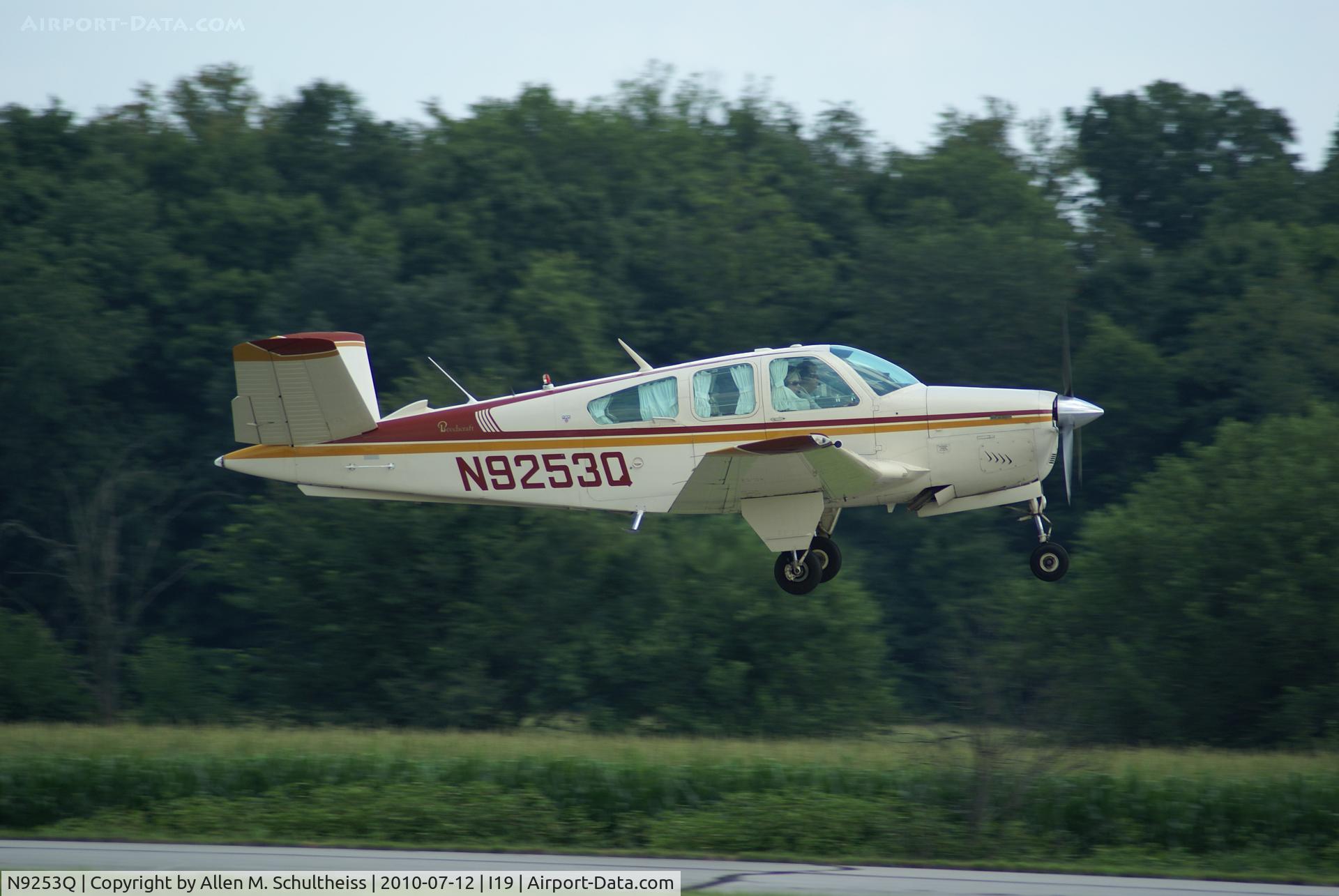 N9253Q, 1971 Beech V35B Bonanza C/N D-9253, 1971 Beech V35B