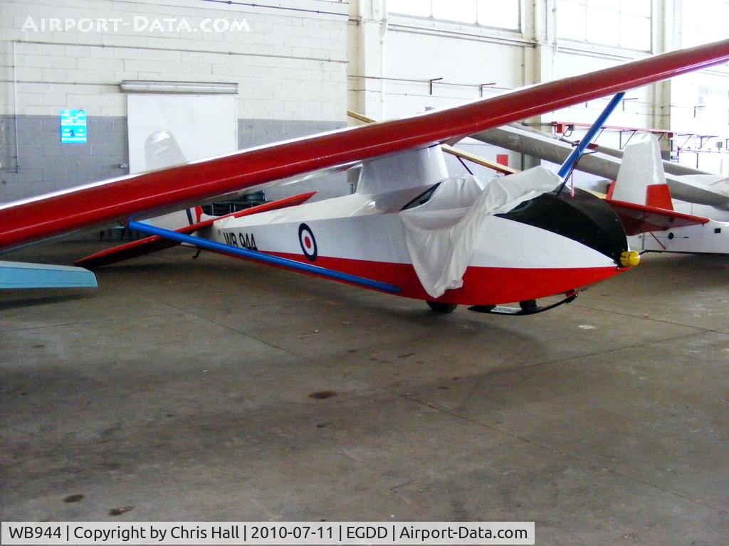WB944, 1949 Slingsby T-21B Sedbergh TX.1 C/N 611, Slingsby T21 at Bicester