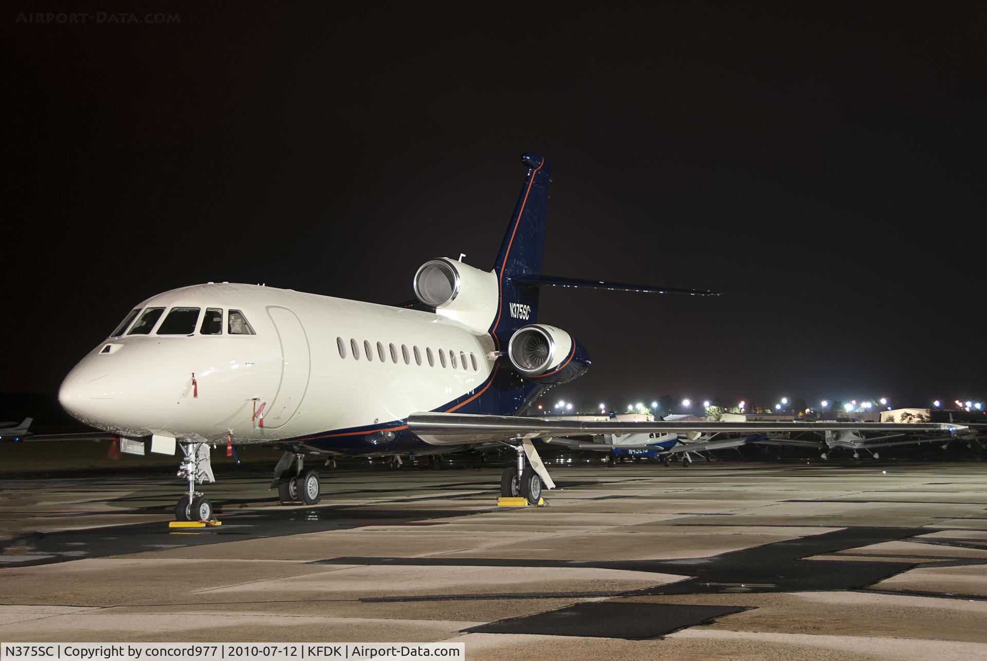 N375SC, 2008 Dassault Falcon 900EX C/N 215, Seen at KFDK on 7/12/2010