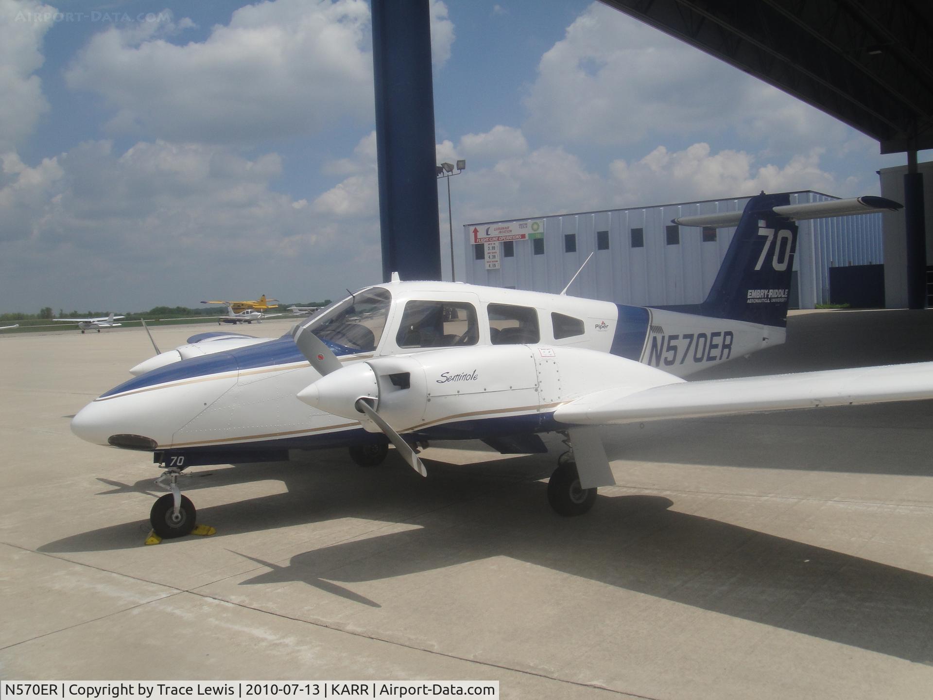 N570ER, 2002 Piper PA-44-180 Seminole C/N 4496146, ex-Riddle 'nole parked at JA